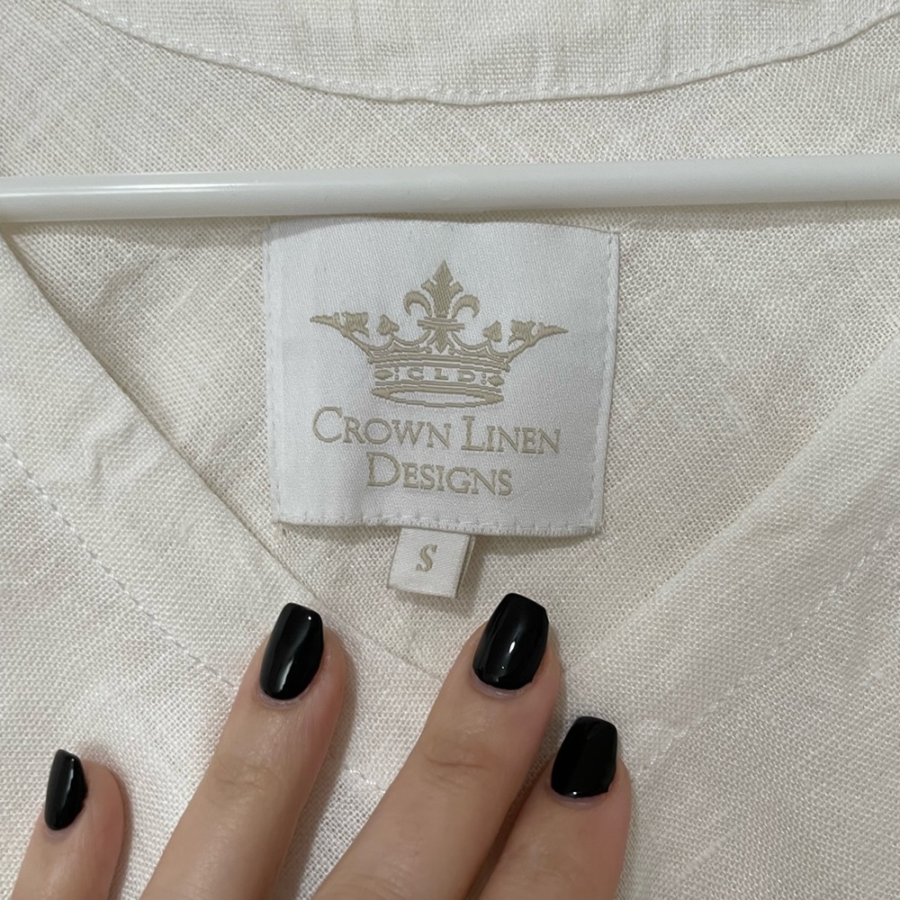 White Tunic Small - image 2